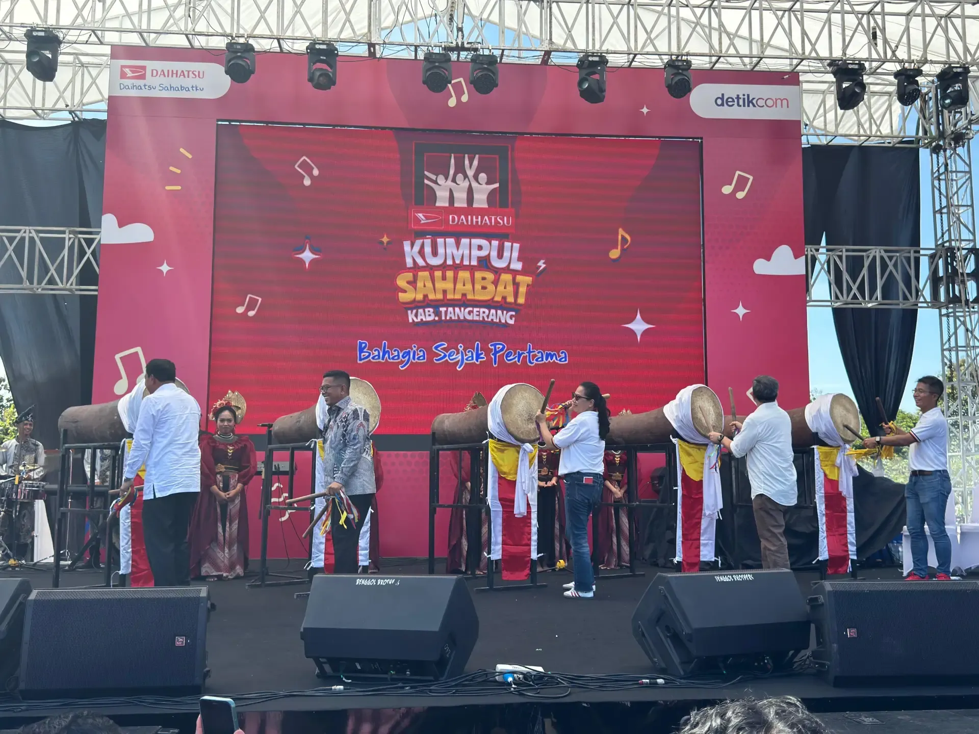 Pembukaan Rampak Bedug Di Acara Kumpul Sahabat Tangerang 2025